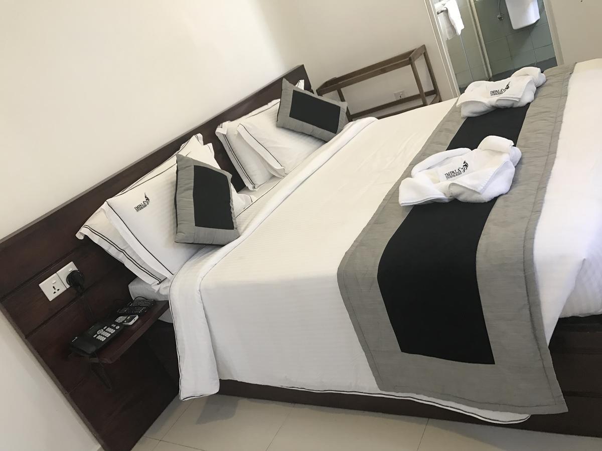 Impala City Hotel And Hostel Kandy 50 ภายนอก รูปภาพ