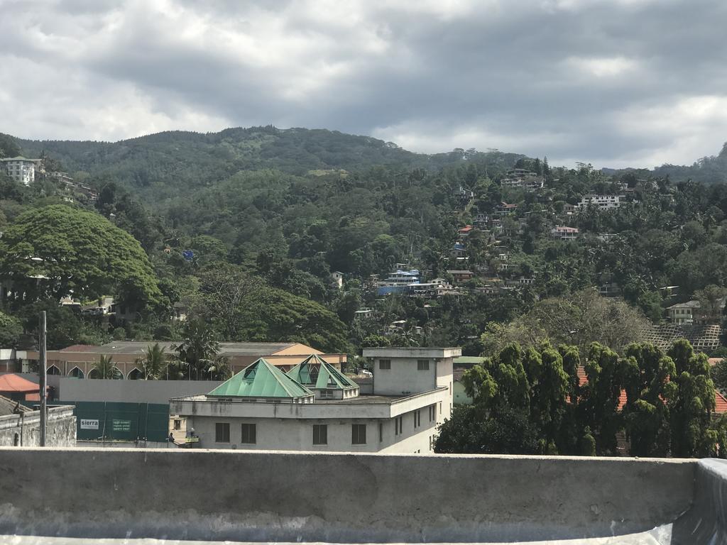 Impala City Hotel And Hostel Kandy 50 ภายนอก รูปภาพ
